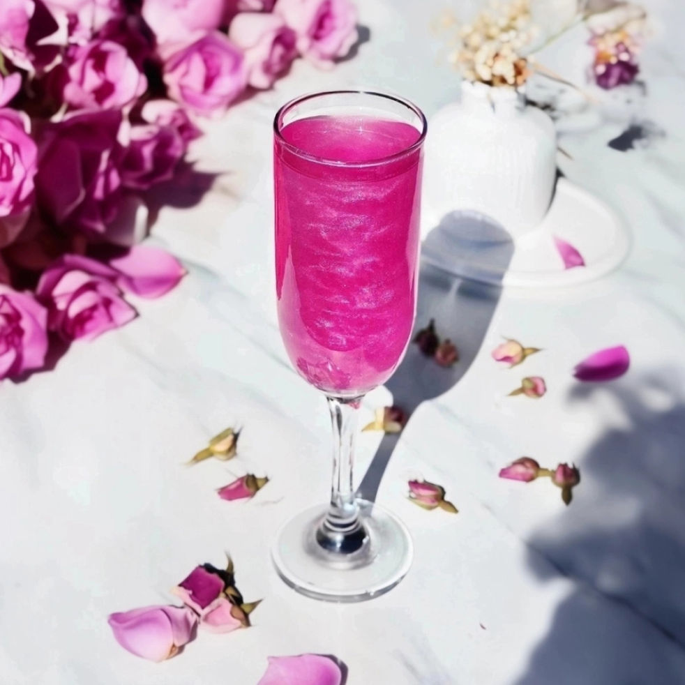 Edible Glitter Pink Shaker - 250 Servings